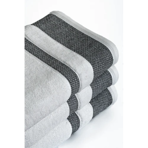 Komplet 3- Ręczników 70x140 cm. 550gsm Bawełna 100 % Biały CRL-10